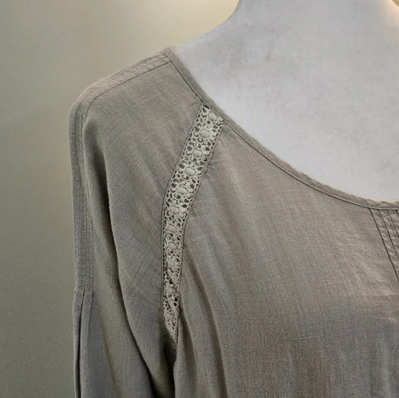 J. Jill Taupe Shirt with Lace Trim Women's Size Large L - Picture 5 of 13